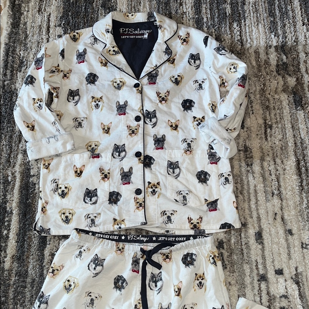 P. J. Salvage Cream Flannel Pajama Set with Dog Pattern long sleeves w/pockets - Picture 1 of 7